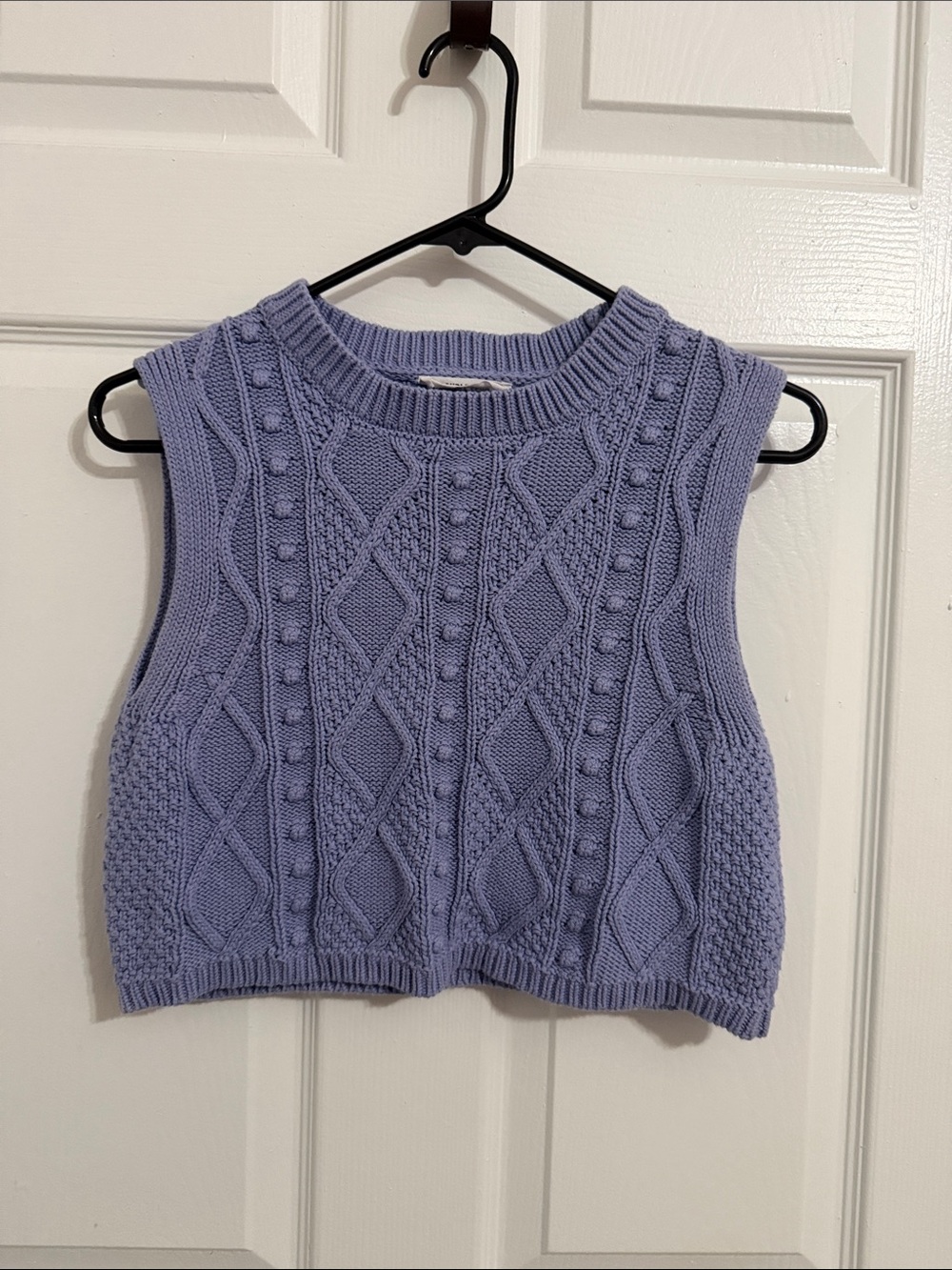 Amazon Essentials Lavender Cable Knit Sleeveless Sweater Vest
